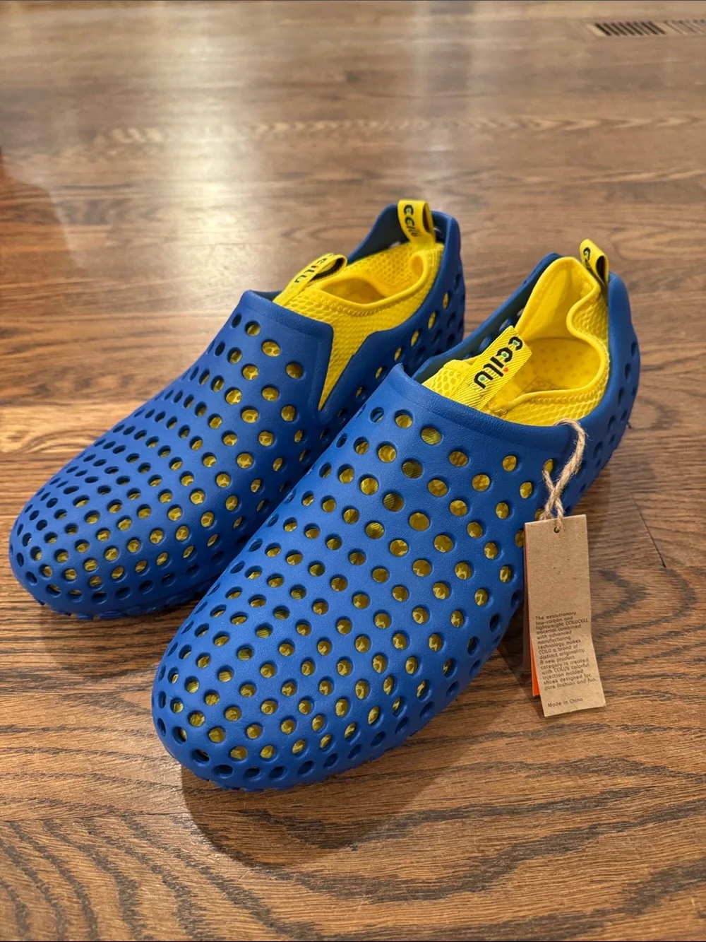 Ccilu Men's Slip On Shoes blue and yellow